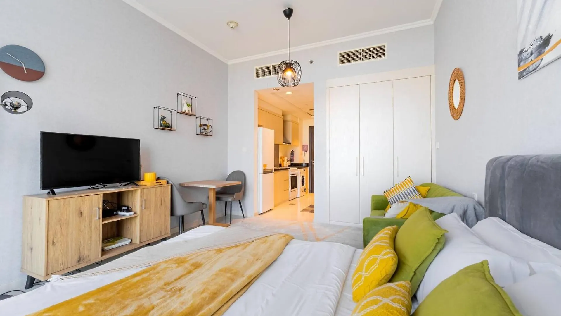 Apartment Elegant Studio In Damac Hills - Exclusive Living With Premium Amenities, Managed By Think Realty Dubai