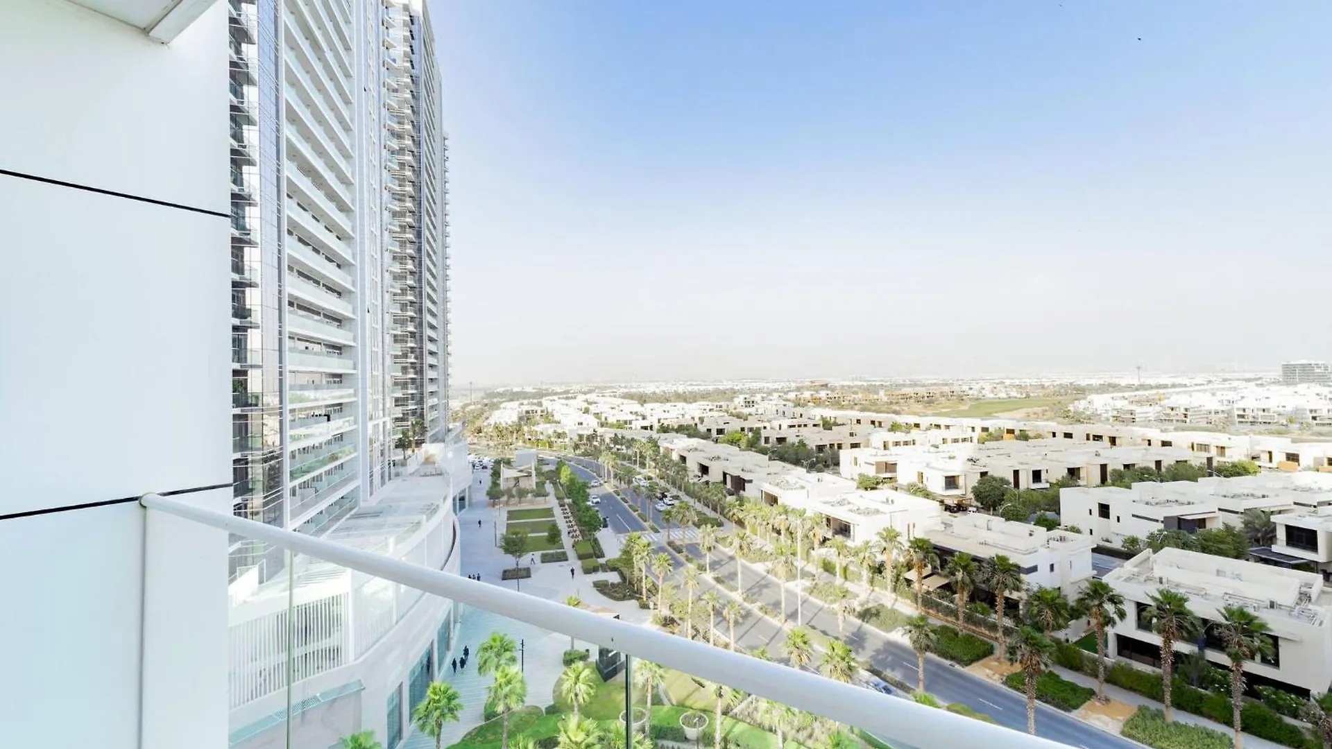 Elegant Studio In Damac Hills - Exclusive Living With Premium Amenities, Managed By Think Realty Dubai