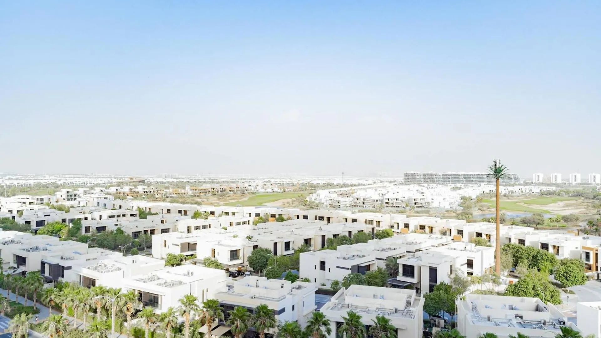Apartment Elegant Studio In Damac Hills - Exclusive Living With Premium Amenities, Managed By Think Realty Dubai