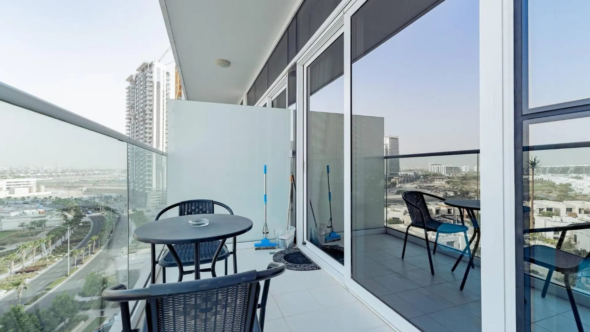 Elegant Studio In Damac Hills - Exclusive Living With Premium Amenities, Managed By Think Realty Dubai United Arab Emirates